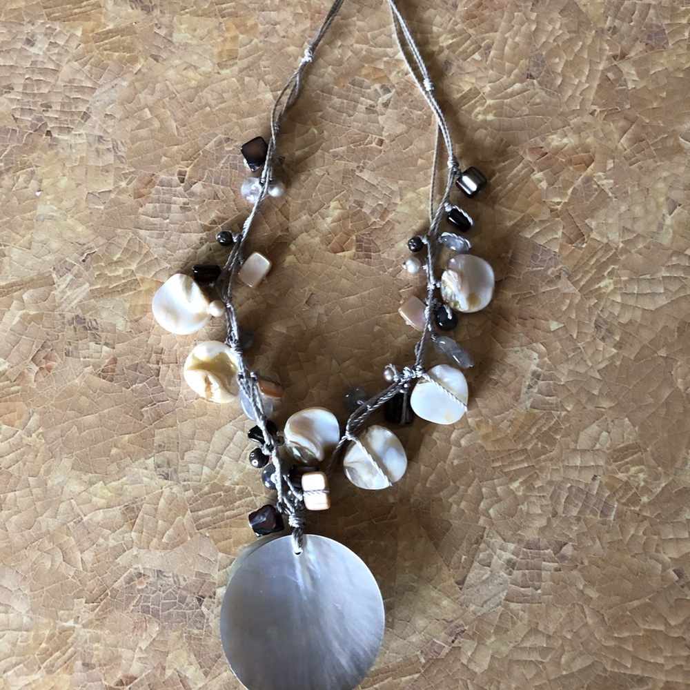 Retired Silpada -- String Quartz/Shell Necklace - image 8